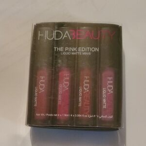 HUDA BEAUTY Pink Liquid Matte Minis Set